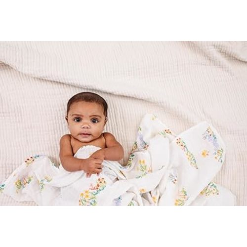 CLEMENTINE KIDS Garden Goose Swaddle