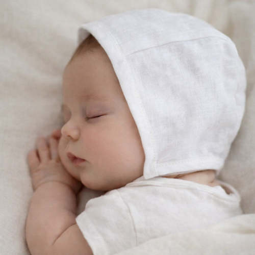 White LINEN Bonnet with muslin liner – Olive and Cradle