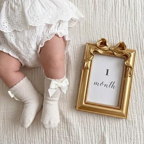 Novabright Baby Monthly Milestone Photo Frame Set, Bow Rectangle