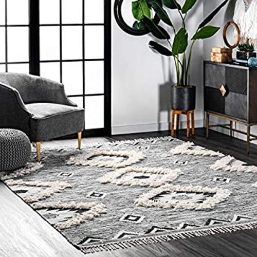 nuLOOM Savannah Moroccan Fringe Area Rug, 5 Feet x 8 Feet, Black