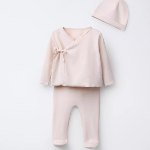 LAYETTE SET AND POUCH - Pale pink | ZARA United States