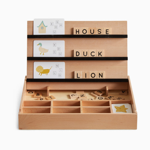 Wonder & Wise Compelling Spelling for Toddlers