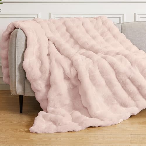 ORINOVA Pink Fluffy Blanket for Couch Living Room Faux Fur 50x60 Fuzzy Throw Blanket for Bed Soft Furry Bed Cozy Comforter Home Decor Gifts 860 GSM