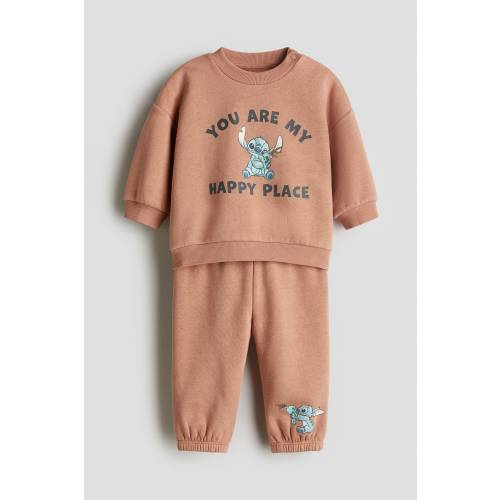 2-PIECE PRINTED SWEATSUIT