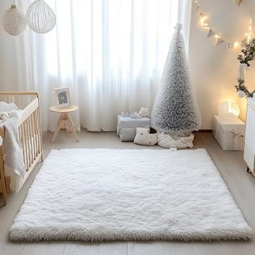 Rugs for Living Room Fluffy Area Rug Shaggy for Bedroom Soft Modern Luxury Fur Carpet for Kids Room Nursery Indoor Plush Furry Rug Comfy Home Decor Floor Mat (White, 120 * 170cm)