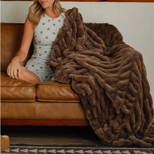 Dreamer Blanket | Super Soft, Cozy Oversized Blanket | Comfrt