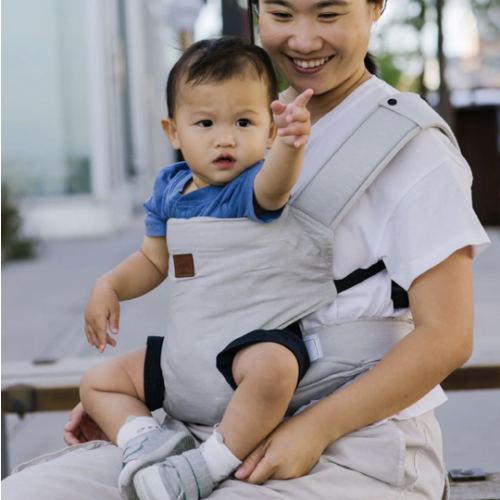 Exploring the World Together: Forward-Facing Baby Carriers – Happy Baby