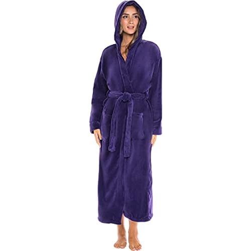 Alexander Del Rossa Plush Fleece Robe for Women, Long Hooded Bathrobe with Hood, Plus Size