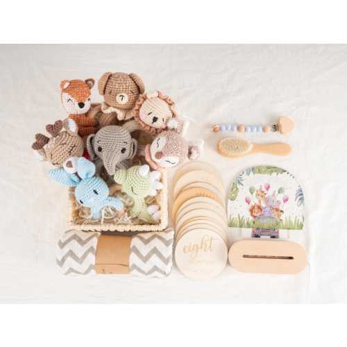 Animal Crochet Rattle, Baby Shower Gift Box with Wooden Milestones & Night Light, Newborn Gift Set, Baby Rattle Set, Baby Birthday Gift