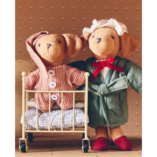 CHILDREN’S DOG FAMILY PLUSH TOY SET (SET OF 3)