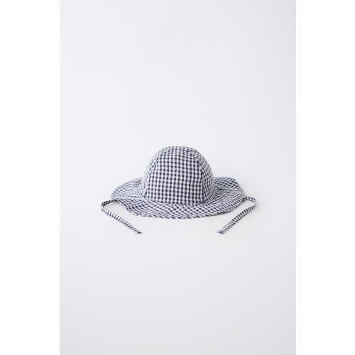 GINGHAM PRINT HAT - Navy blue | ZARA United States