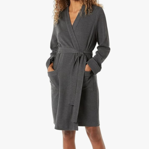 Amazon Essentials Women's Lightweight Waffle Mid-Length Robe (Available in Plus Size)
