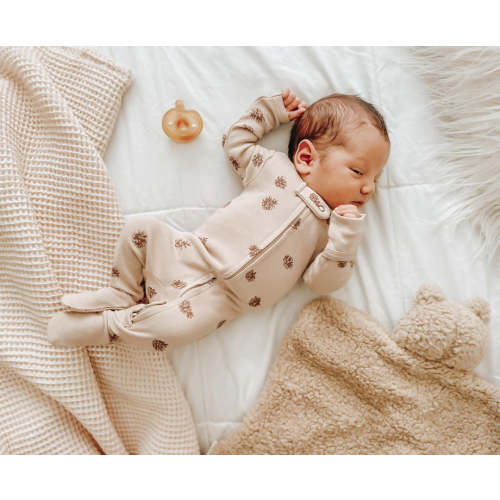 Oatmeal Pinecone | Organic Zipper Footie – L'ovedbaby