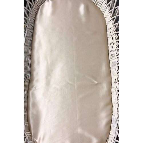 Silk Bassinet Sheets for Baby, 100% Mulberry Silk Fitted Sheet, Great for Baby Hair Soft Silky Sheet for Bassinet Pad Mattress for Newborn and Infant (Champagne, 32"x16"x4")