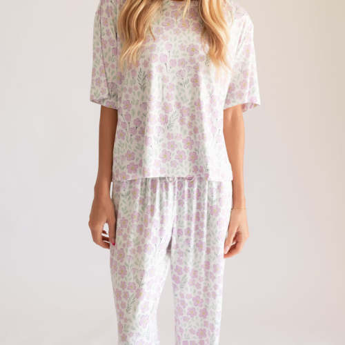 Women's T-Shirt and Pants Set in Purple Flowers