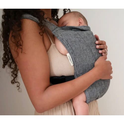 Obsidian Lark Baby Carrier - Black Soft Structured Carrier | hope&plum