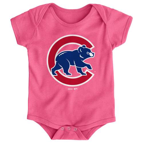 Chicago Cubs Crawl Bear Logo Baby Creeper Pink Onesie – Clark Street Sports