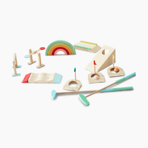 Wonder & Wise Good Wood Mini Golf Game