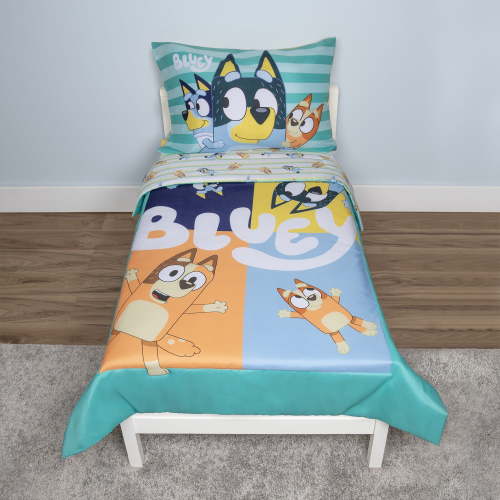Bluey 4-Piece Toddler Bed Set, Boy or Girl Toddler, Blue