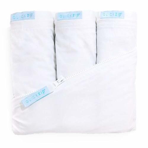 Crib sheet set – QuickZip, white (base + 3 zip-on sheets)