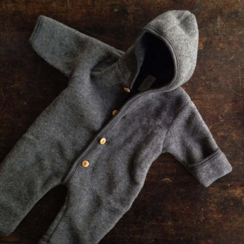 Pipit Baby & Kids Suit - Merino Wool Fleece - Slate

       – MamaOwl