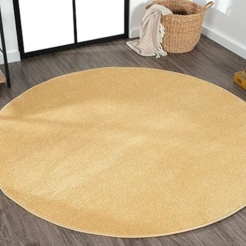 JONATHAN Y Haze Solid Low-Pile Mustard 5' Round Indoor Area Rug, Coastal,Bohemian,Minimalist,Classic, Easy-Cleaning for Living Room,Bedroom,Kitchen,Pet Friendly,Non-Shedding (SEU100B-5R)