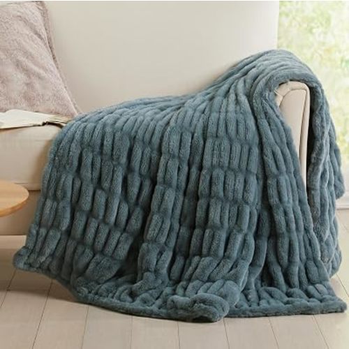 Springtree Home | Luxury Plush Throw Blanket | Dark Teal Throw Blanket | Ultra Soft Stretch Plush Throw for Couch, Sofa & Bed | Warm Thick Cozy Blanket, All-Season Comfort | 60" x 70" - Deep Ocean