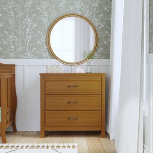 daVinci Charlie 3-Drawer Dresser - Chestnut