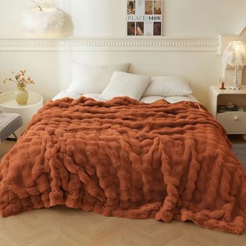 LIFEREVO Fluffy Faux Rabbit Fur Queen Size Bed Blanket 90x90, Burnt Orange