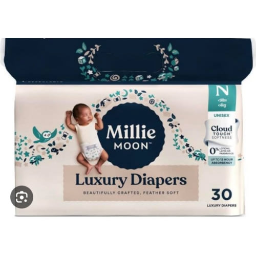 Millie Moon : Diapers
