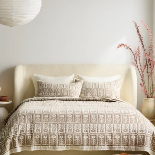 Organic Cotton Jacquard Floral Quilt Set in Toffee - King
