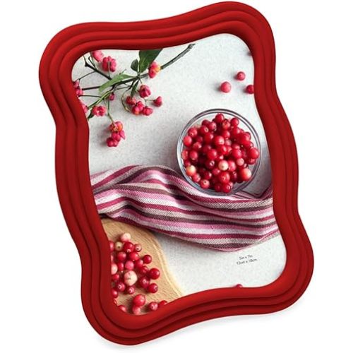 Isaac Jacobs 5x7 Matte Red Curved Deco Frame for Tabletop and Wall Display, Decorative Art, Design, Home Décor, Gift (5x7, Matte Red)