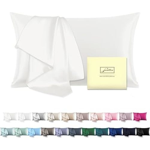 Mulberry Silk Pillow Cases Standard Size Silk Pillowcase with Zipper Soft Breathable Smooth Cooling Satin Silk Pillow Covers for Sleeping for Hair and Skin (Ivory,20"X 26",1Pcs)