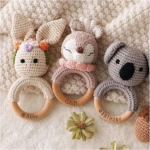 Customized Baby Rattle 0-3 Months with Name, BUGMKCS Handmade Soft Wooden Rattle Balls Toys for Infant with Crochet Stuffed Animal, Personalized Baby Gifts for Boy/Girl, Baby Shower Newborn, Birthday