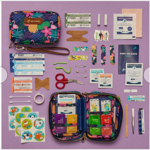 First Aid Flamingo GoKit (130 pcs)