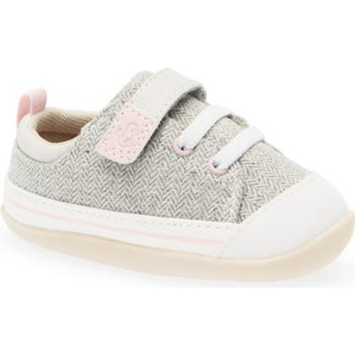 Kids' Mini Stevie Sneaker, 3 M
