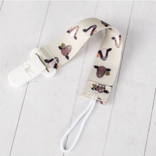 Cattle Buddies Paci Clip – American Farm Company