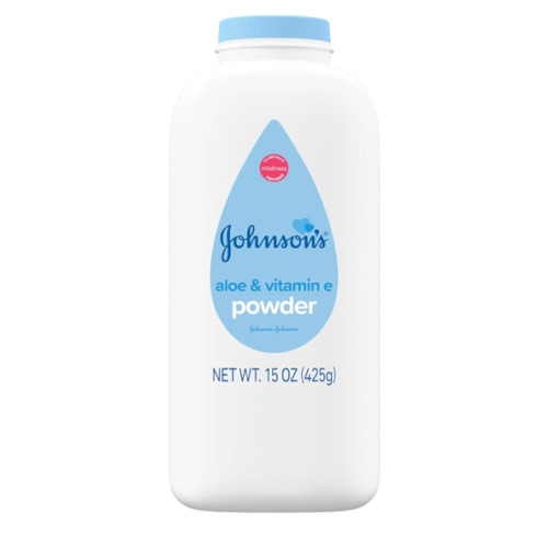 Johnson's Baby Powder with Naturally Derived Cornstarch, Aloe & Vitamin E for Delicate Skin, Hypoallergenic, Free of Parabens, Phthalates & Dyes for Gentle Baby Skin Care, 15 oz