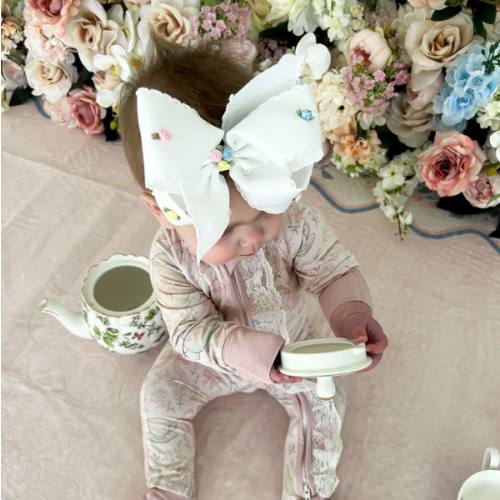 1/4 Headband with 5.5" White Pink Trimmed Floral Bow