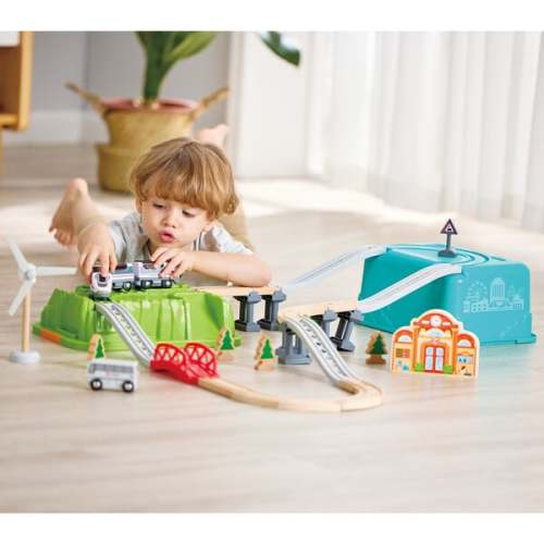 Farmyard Train Bucket Set - Wooden Train Animal Set - Hape | Maisonette