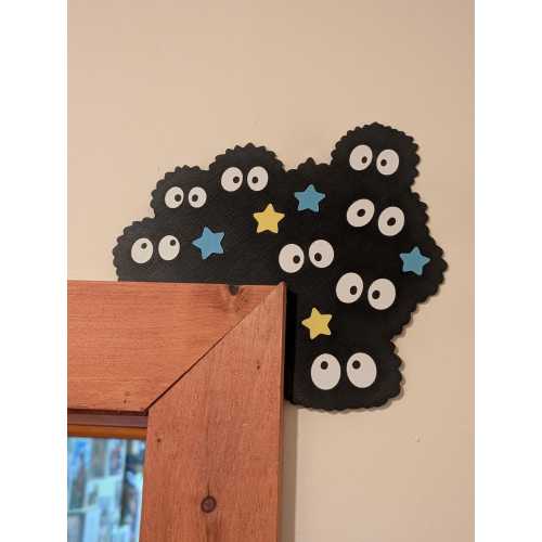 Soot Sprite Door Corner Decor | Studio Ghibli Fan Art | 3D Printed Frame Peeker