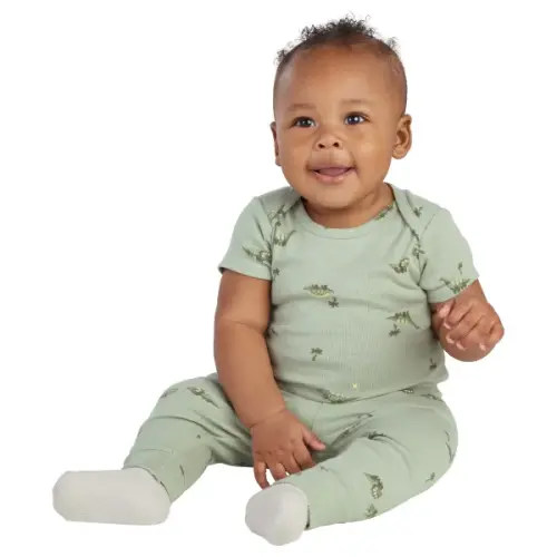 Carter's Baby 4-piece Layette Set