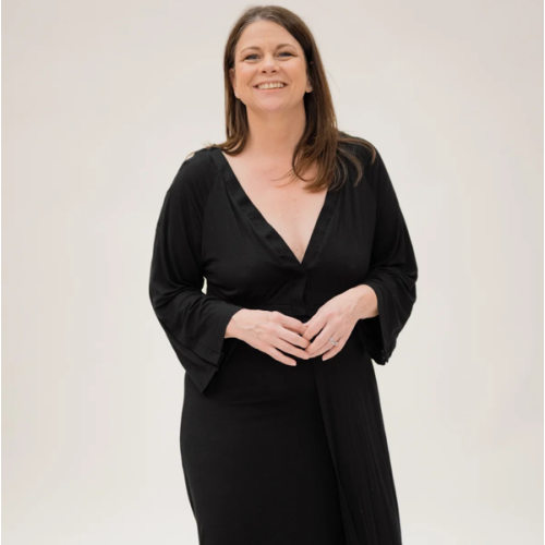Amelia Labor & Postpartum Gown in Black – Lila