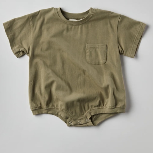 Cory Pocket Romper in Green | Baby and Toddler | WinnieandCrew.com – Winnie + Crew