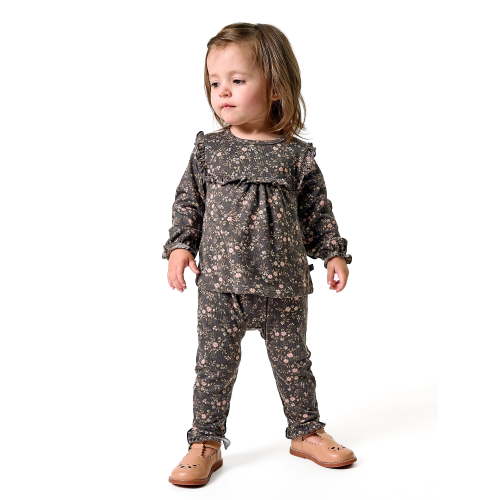 Modern Moments by Gerber Baby Girl Ruffle Bib Top and Pant Outfit Set, 2-Piece, Sizes 0/3 Months - 24 Months