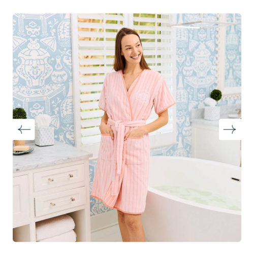 Women’s Short Plush Robe