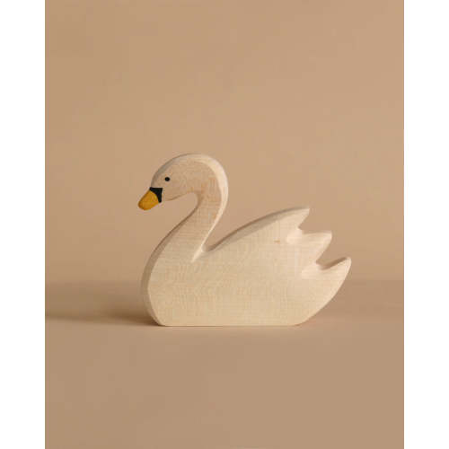 Holztiger Swan, Swimming