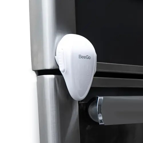 BeeGo Oven Lock – Baby Proofing Safety Lock for Oven Doors & Stoves, 3M VHB Adhesive, No-Drill, Heat-Resistant, 1 Pack, Easy Install, White