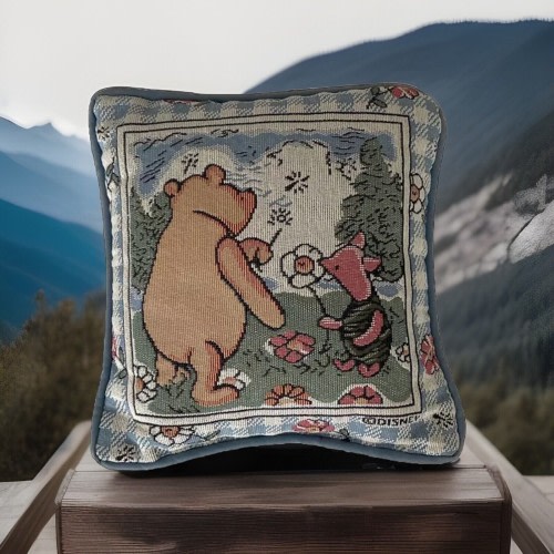 DISNEY CLASSIC GOODWIN WEAVERS TAPESTRY PILLOW WINNIE THE POOH FLOWER PICKING