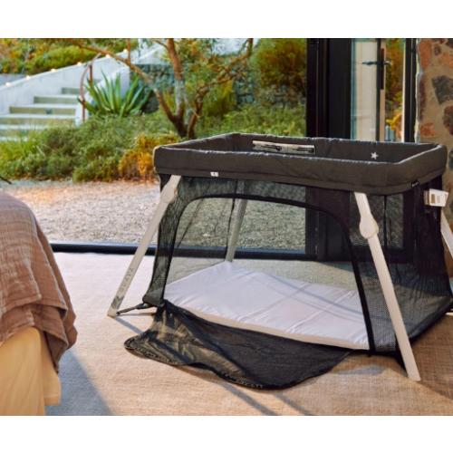 Guava Lotus Travel Crib